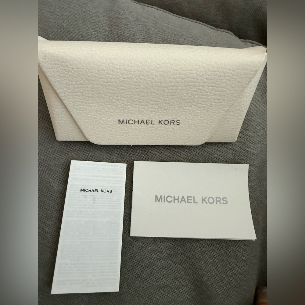 Stylish Black Michael Kors Sunglasses - Picture 9 of 12